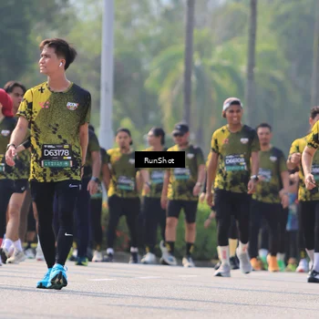 Runner Photo 7011536