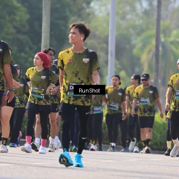 Runner Photo 7011554