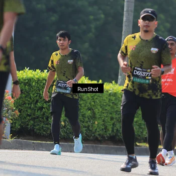 Runner Photo 7011558