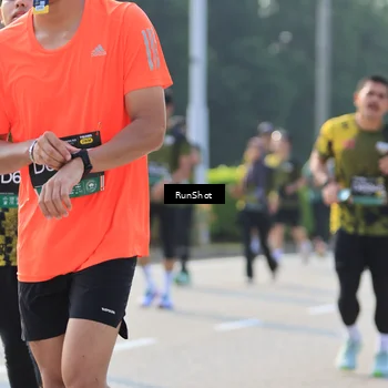 Runner Photo 7011563