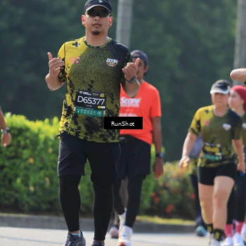 Runner Photo 7011572