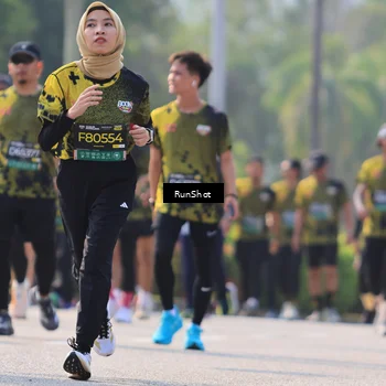Runner Photo 7011573