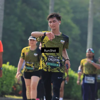 Runner Photo 7011575