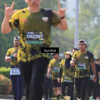 Runner Photo 7011581