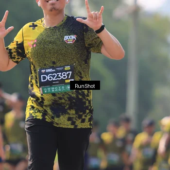 Runner Photo 7011591