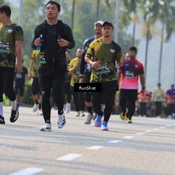 Runner Photo 7011604