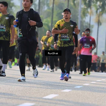 Runner Photo 7011607