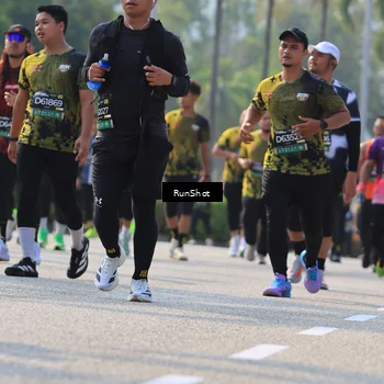 Runner Photo 7011611