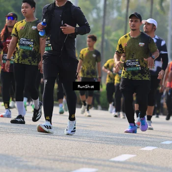 Runner Photo 7011615