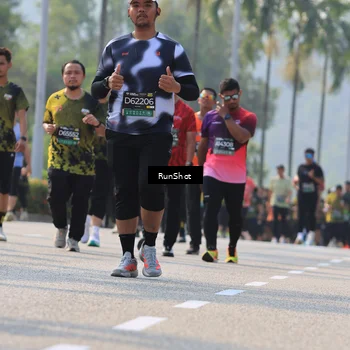 Runner Photo 7011638