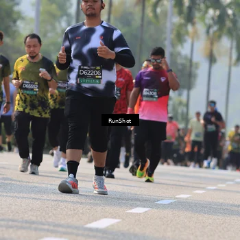 Runner Photo 7011655