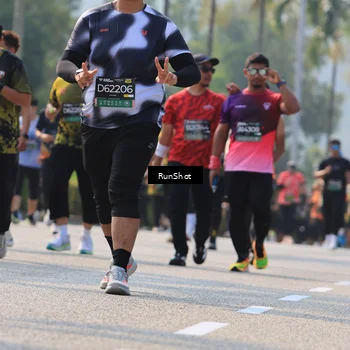 Runner Photo 7011667