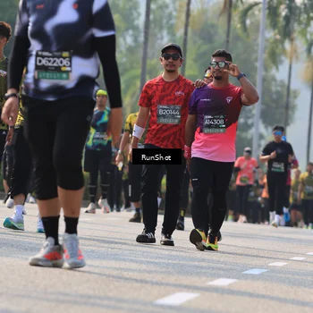 Runner Photo 7011674