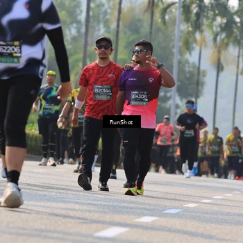 Runner Photo 7011676