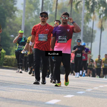 Runner Photo 7011690