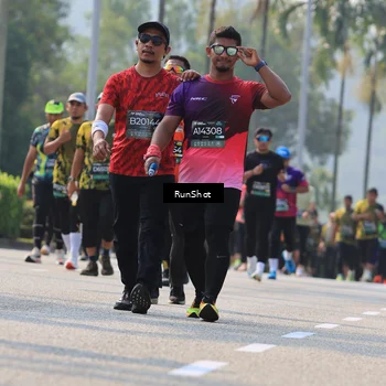 Runner Photo 7011703