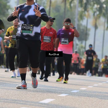 Runner Photo 7011707