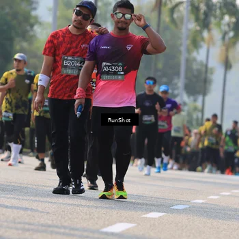Runner Photo 7011711