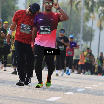 Runner Photo 7011720
