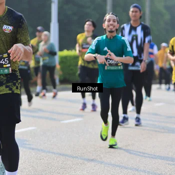 Runner Photo 7011737