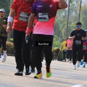Runner Photo 7011752