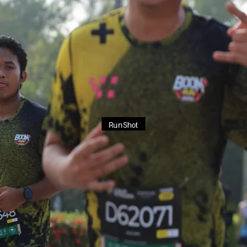Runner Photo 7011770