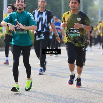 Runner Photo 7011776