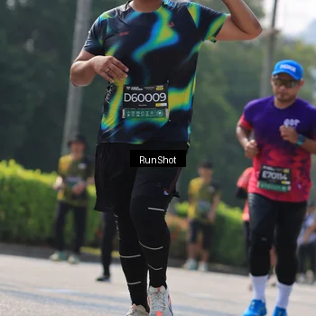 Runner Photo 7011796