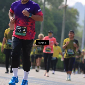 Runner Photo 7011816