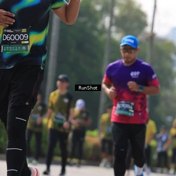 Runner Photo 7011818