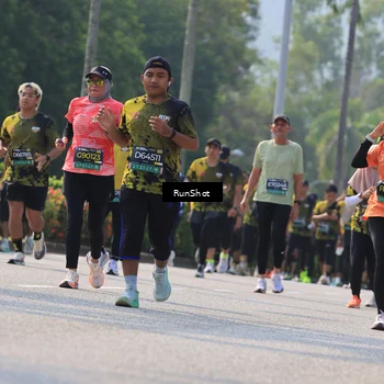 Runner Photo 7011826