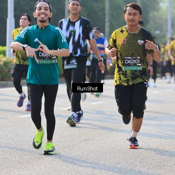Runner Photo 7011835