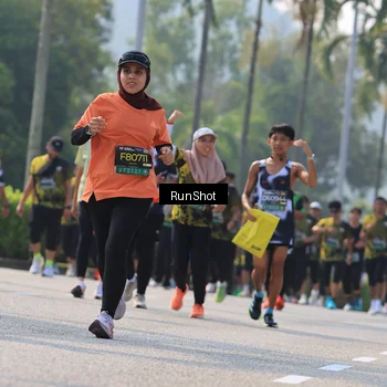 Runner Photo 7011836