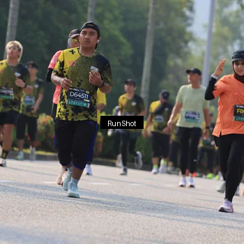 Runner Photo 7011837