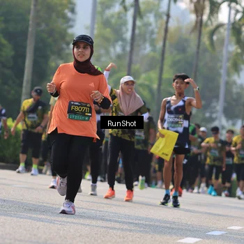 Runner Photo 7011842
