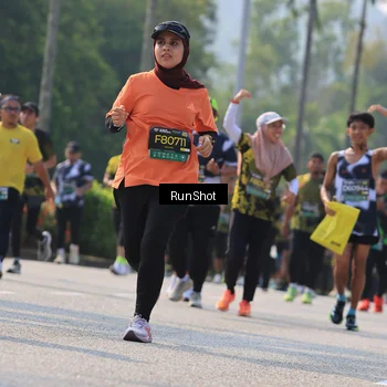 Runner Photo 7011844