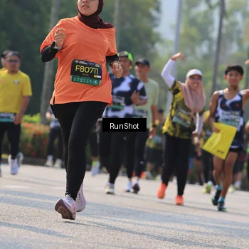 Runner Photo 7011852