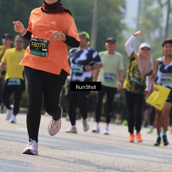 Runner Photo 7011860