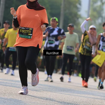 Runner Photo 7011861