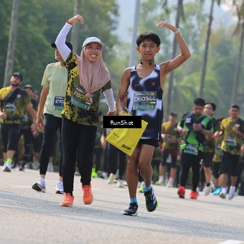 Runner Photo 7011868