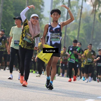Runner Photo 7011876