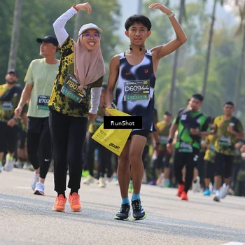 Runner Photo 7011886
