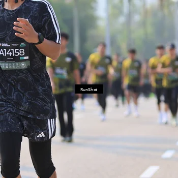 Runner Photo 7011888