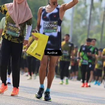 Runner Photo 7011898