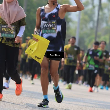 Runner Photo 7011899