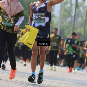 Runner Photo 7011900