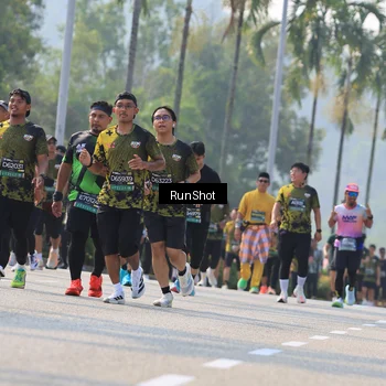 Runner Photo 7011908