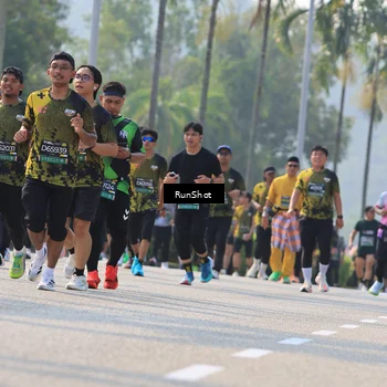 Runner Photo 7011918