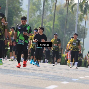 Runner Photo 7011929