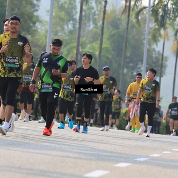 Runner Photo 7011931